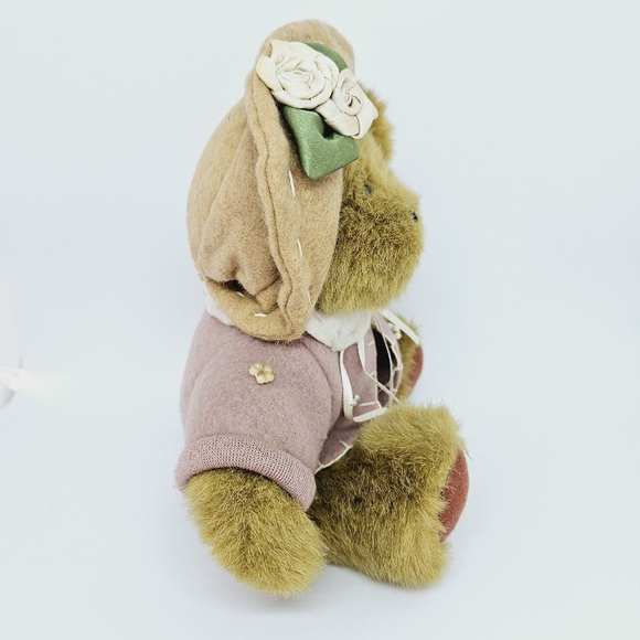 Boyds Bears - Victorian Style Jointed Plush Girl Bear - Picture 2 of 13